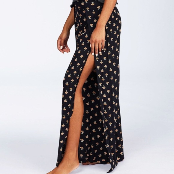 Billabong Pants - Billabong split wrap pants